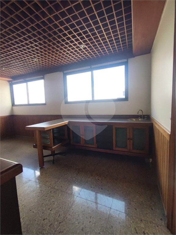 Apartamento à venda com 4 suítes em Moema, São Paulo, SP