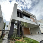 Casa à venda com 4 suítes no condomínio Mont Blanc, Sorocaba - SP