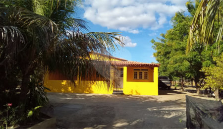 Fazenda à venda com 3 quartos, sendo 1 suíte,  no Centro, Ibotirama, BA