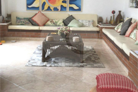 Casa à venda com 6 quartos, sendo 2 suítes, em Geribá, Armação dos Búzios, RJ