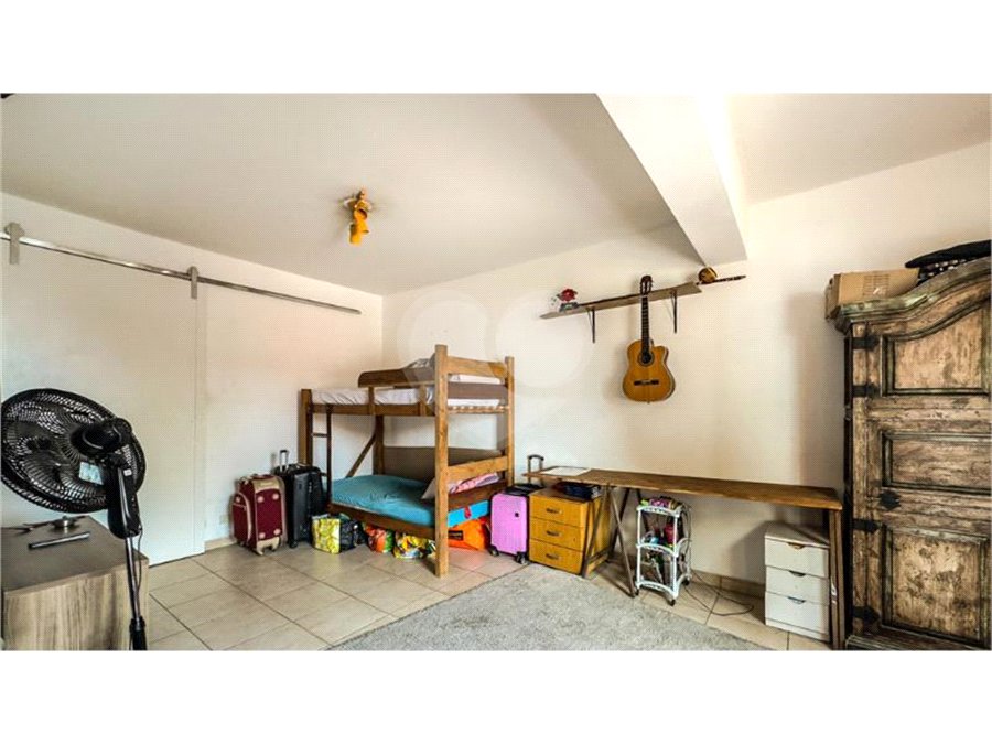 Prédio à venda com 5 quartos em Santa Teresinha, São Paulo, SP