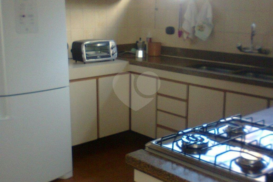 Sobrado à venda com 3 quartos, sendo 1 suíte, em Parque Mandaqui, São Paulo, SP