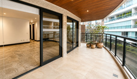 Apartamento à venda com 2 suítes em Lagoa, Rio de Janeiro, RJ