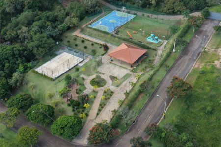 Terreno à venda no condomínio Jardim Primavera, Louveira - SP