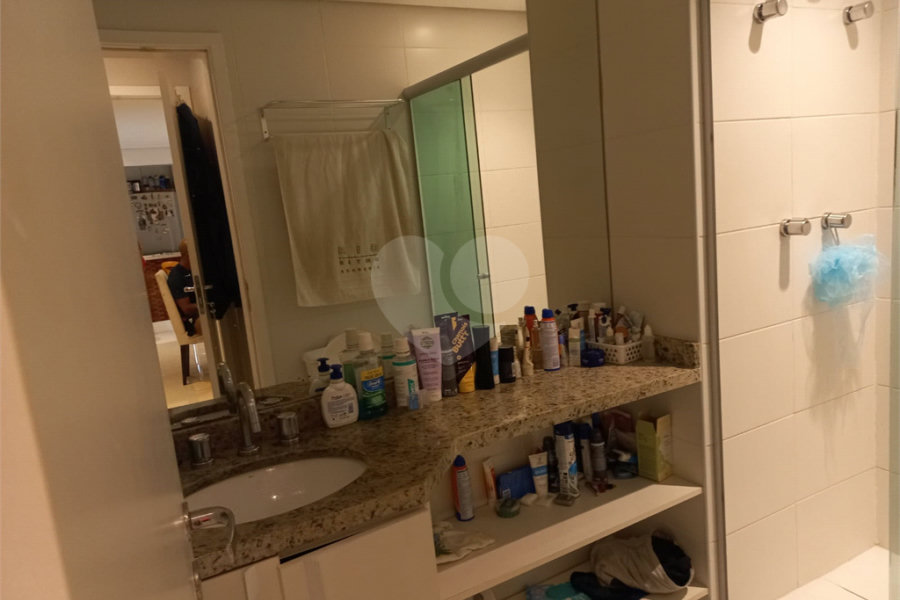Apartamento à venda com 2 quartos, sendo 1 suíte, em Alto da Lapa, São Paulo, SP