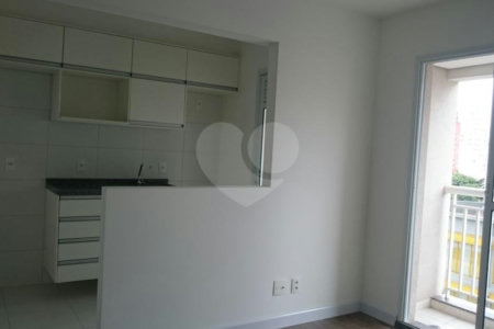 Apartamento à venda com 2 quartos, sendo 1 suíte,  em Liberdade, São Paulo, SP