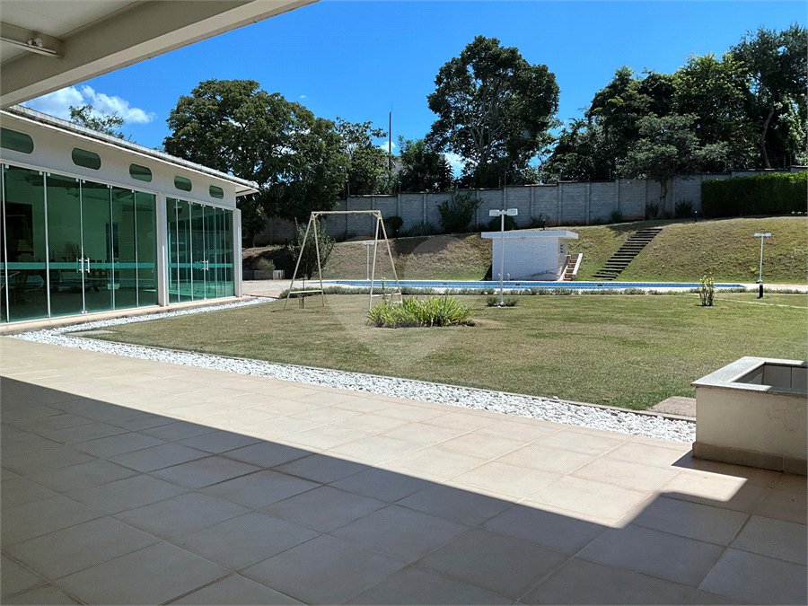 Casa à venda com 6 quartos, sendo 5 suítes, no condomínio City Castelo, Itu - SP