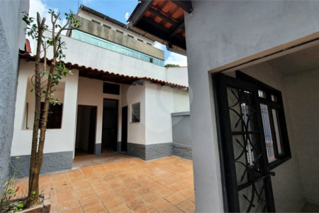 Sobrado à venda com 3 quartos, sendo 1 suíte, em Chácara Santo Antônio (zona Sul), São Paulo, SP