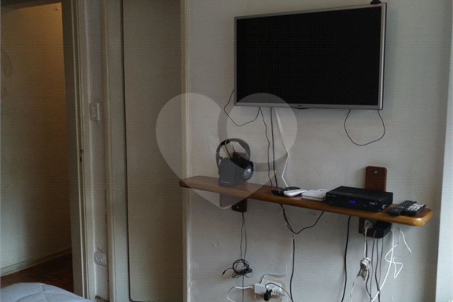 Apartamento à venda com 3 quartos, sendo 1 suíte, em Pinheiros, São Paulo, SP