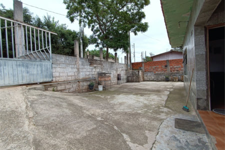 Casa à venda com 3 quartos, sendo 1 suíte, em Jardim Caparelli (mailasqui), São Roque, SP