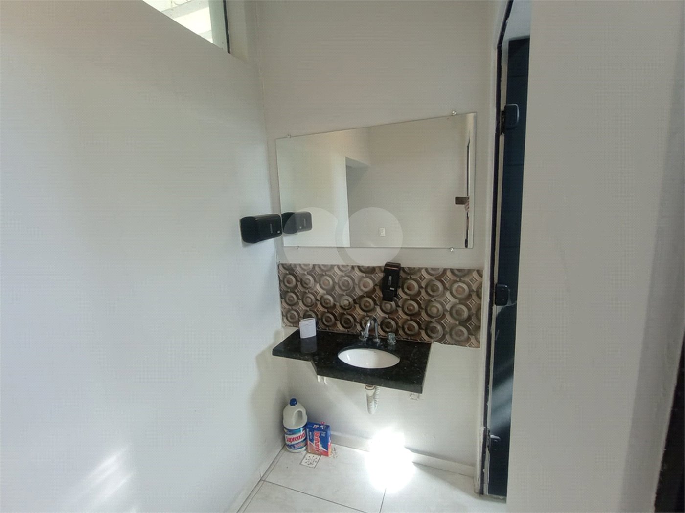 Salão Comercial para alugar em Vila Nastri, Itapetininga, SP