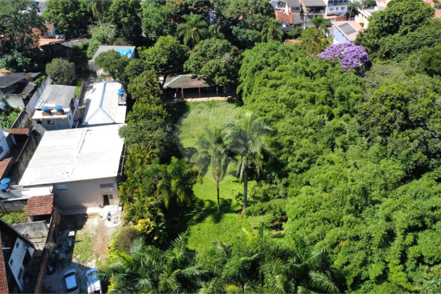Terreno à venda em Horto, São Paulo, SP