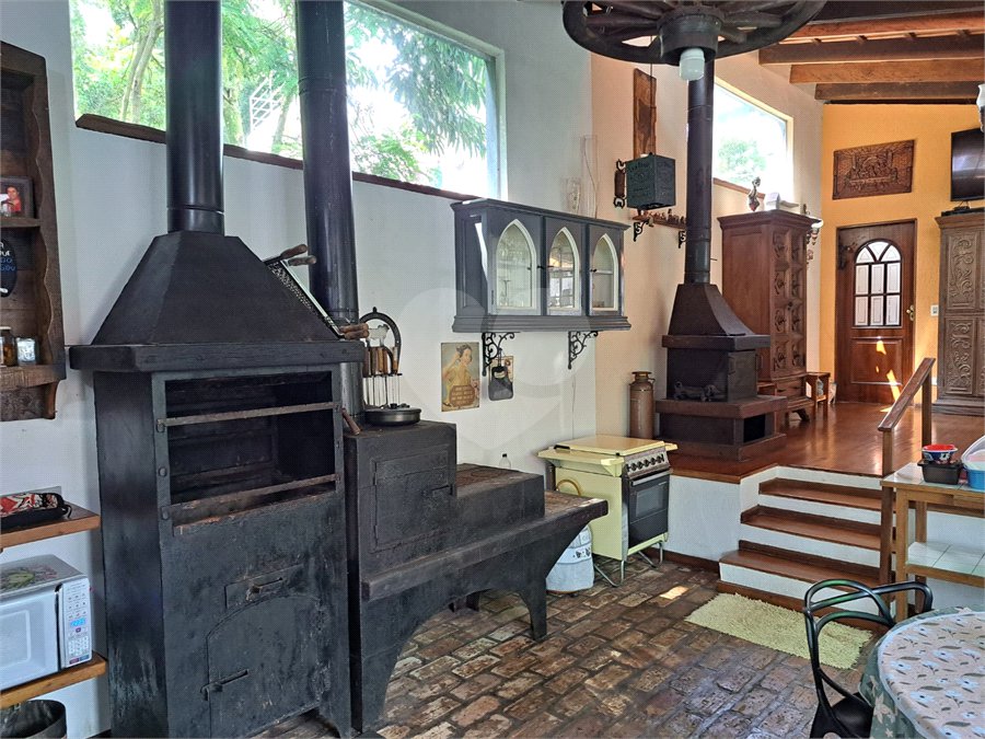 Casa à venda com 5 quartos no condomínio Parque Suiça, Caieiras - SP