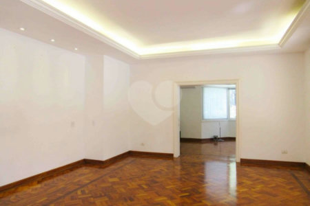 Casa à venda com 4 suítes no condomínio Chácara Flora, São Paulo - SP