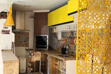 Casa à venda com 3 quartos, sendo 1 suíte, em Campo Grande, Rio de Janeiro, RJ