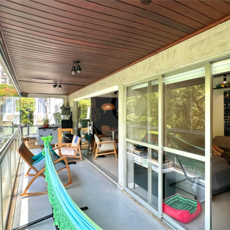 Apartamento à venda com 3 quartos, sendo 1 suíte, em Lagoa, Rio de Janeiro, RJ