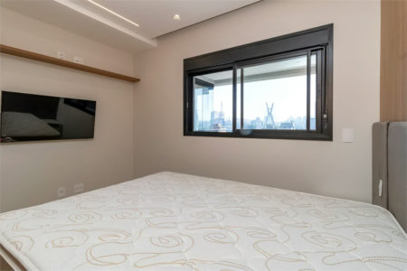Apartamento à venda com 1 quarto em Vila Cordeiro, São Paulo, SP