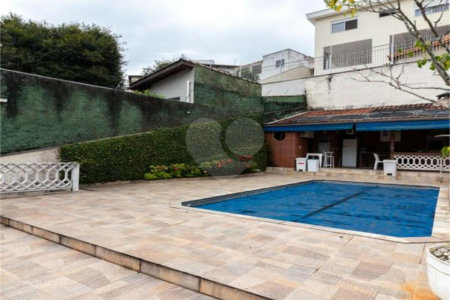 Sobrado à venda com 3 suítes em Jardim Franca, São Paulo, SP