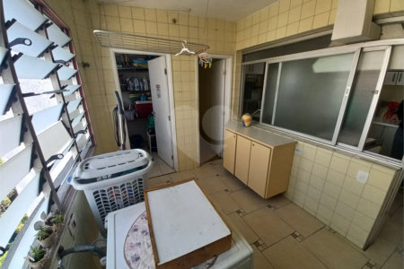 Apartamento à venda com 3 quartos, sendo 1 suíte, em Vila Andrade, São Paulo, SP