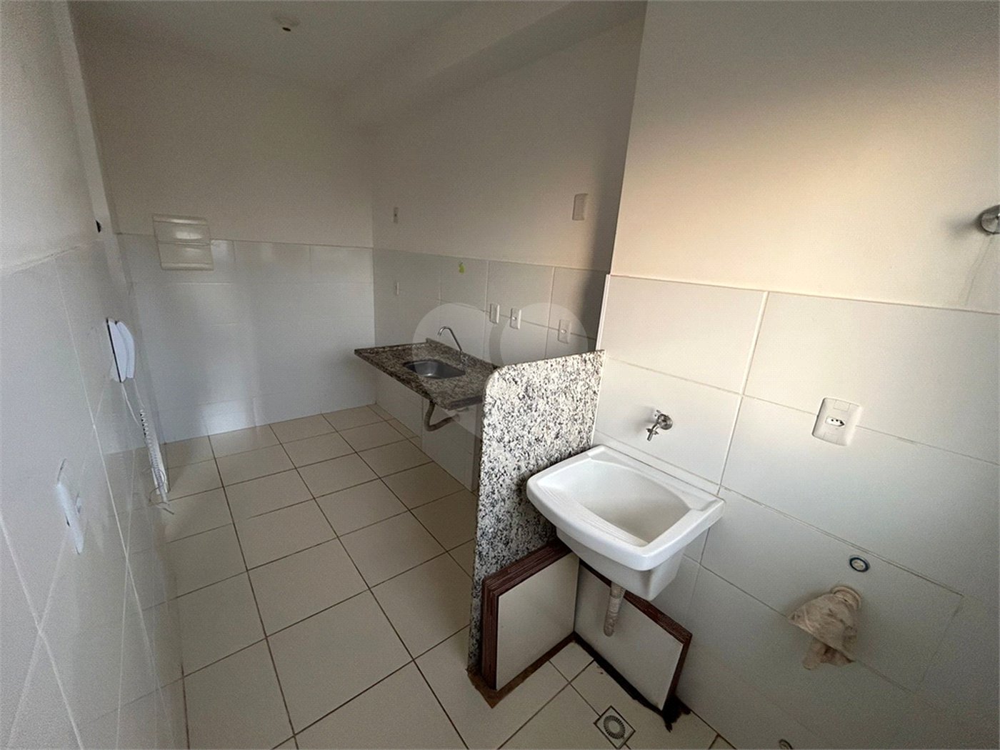 Apartamento à venda com 2 quartos, sendo 1 suíte,  em Jardim Manoel Penna, Ribeirão Preto, SP