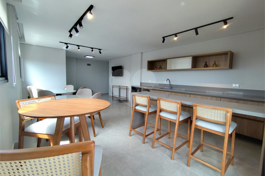 Apartamento à venda com 2 quartos, sendo 1 suíte, em Vila Moreira, Guarulhos, SP