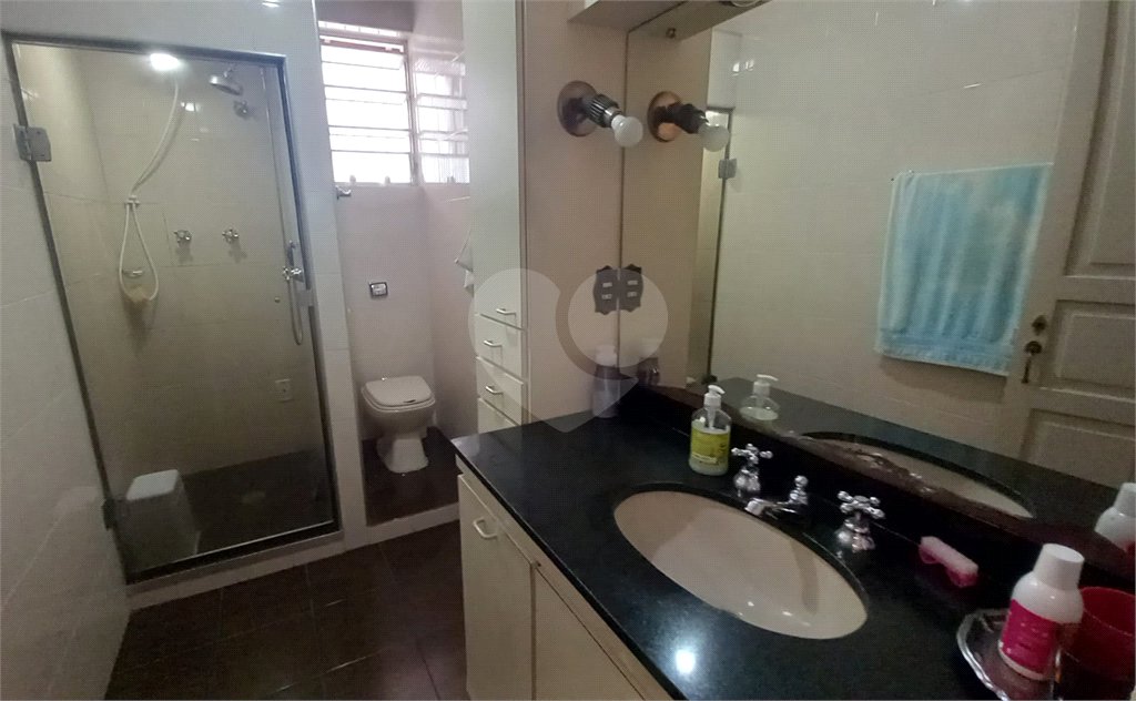 Sobrado à venda com 5 quartos em Tremembé, São Paulo, SP