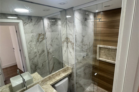 Apartamento à venda com 3 quartos, sendo 1 suíte, em Vila Cruz das Almas, São Paulo, SP