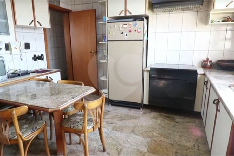 Cobertura à venda ou para alugar com 4 quartos, sendo 2 suítes, em Santana, São Paulo, SP