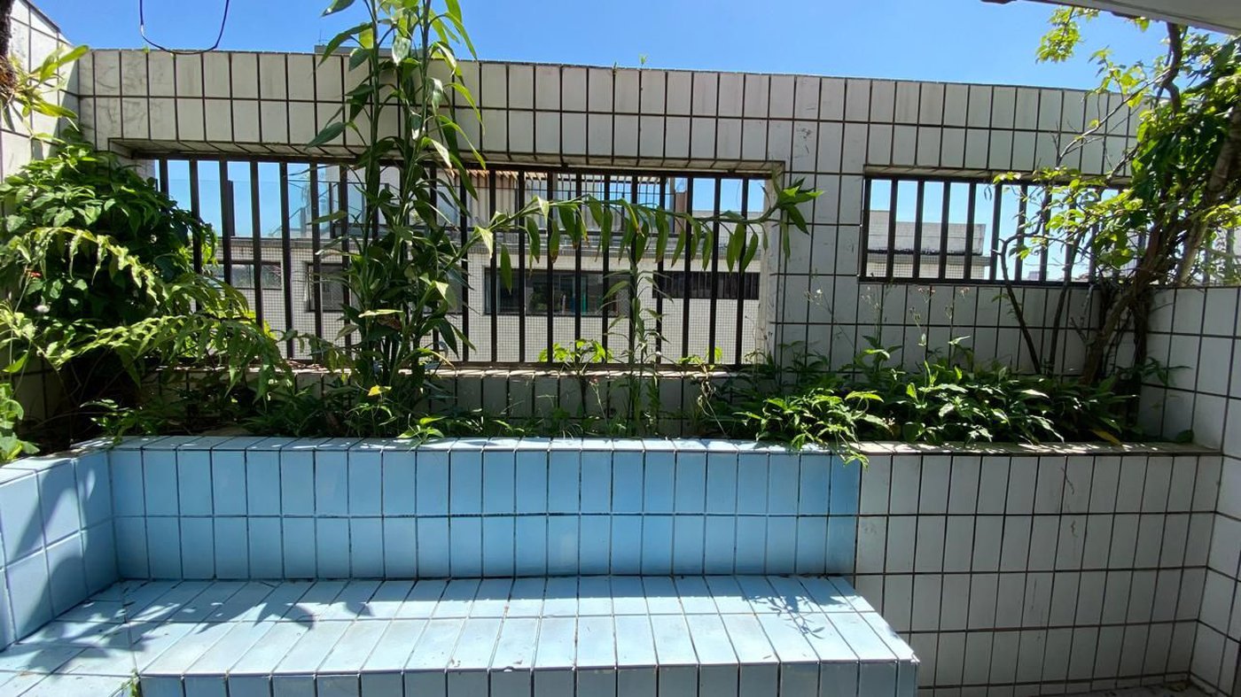 Cobertura com 4 dormitórios à venda, 400 m² por R$ 2.580.000,00 - Ponta da Praia - Santos/SP