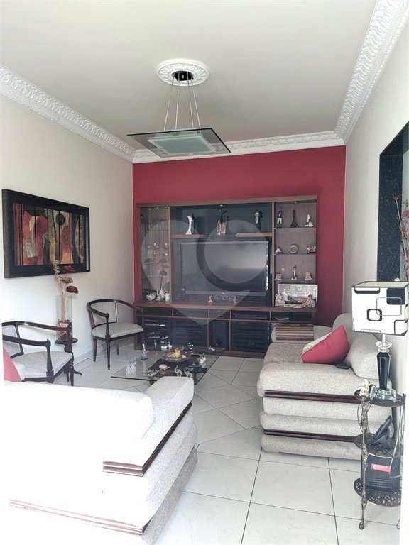 Apartamento à venda com 3 quartos em São Cristóvão, Rio de Janeiro, RJ