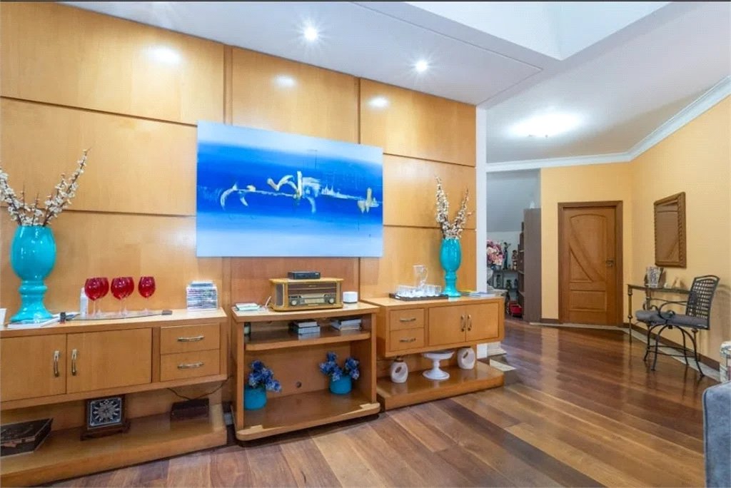 Casa à venda ou para alugar com 5 suítes no condomínio Residencial Morumbi, São Paulo - SP