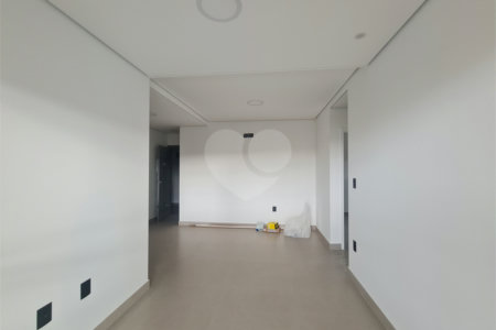 Apartamento à venda com 3 quartos, sendo 1 suíte, em Jardim Refúgio, Sorocaba, SP