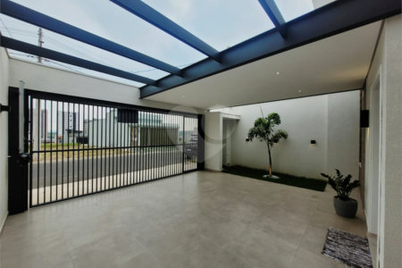 Casa à venda com 3 quartos, sendo 1 suíte, em Jardim Bom Sucesso, Indaiatuba, SP