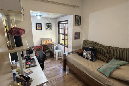 Sobrado à venda com 3 quartos em Jardim Santo Antoninho, São Paulo, SP
