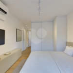 Apartamento à venda com 3 quartos, sendo 1 suíte, em Jardim Marajoara, São Paulo, SP