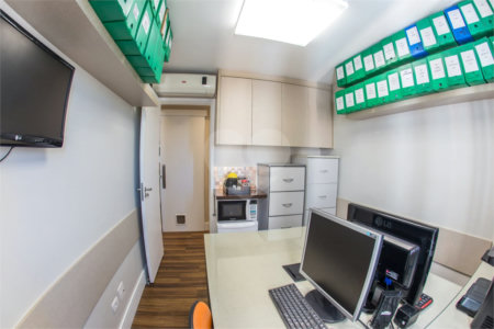 Apartamento à venda com 3 quartos, sendo 1 suíte, em Vila Campestre, São Paulo, SP