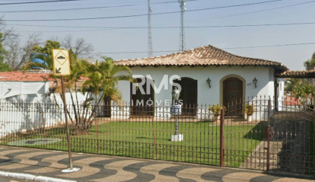 Casa à venda com 2 quartos, sendo 1 suíte,  no Centro, Itu, SP