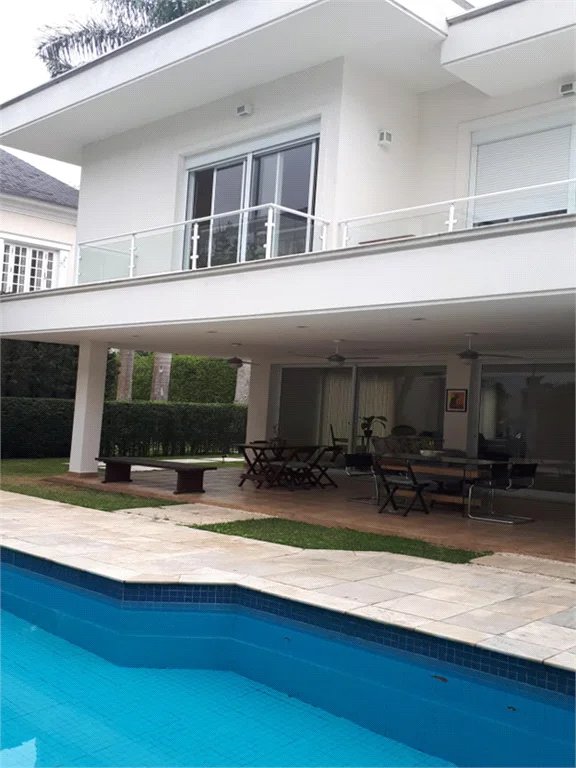 Casa à venda com 4 suítes no condomínio Residencial Morumbi, São Paulo - SP
