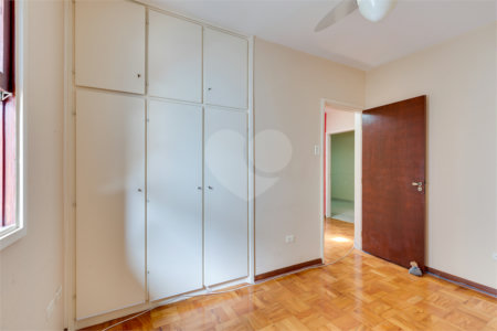 Sobrado à venda com 3 quartos, sendo 1 suíte, em Chácara Flora, São Paulo, SP
