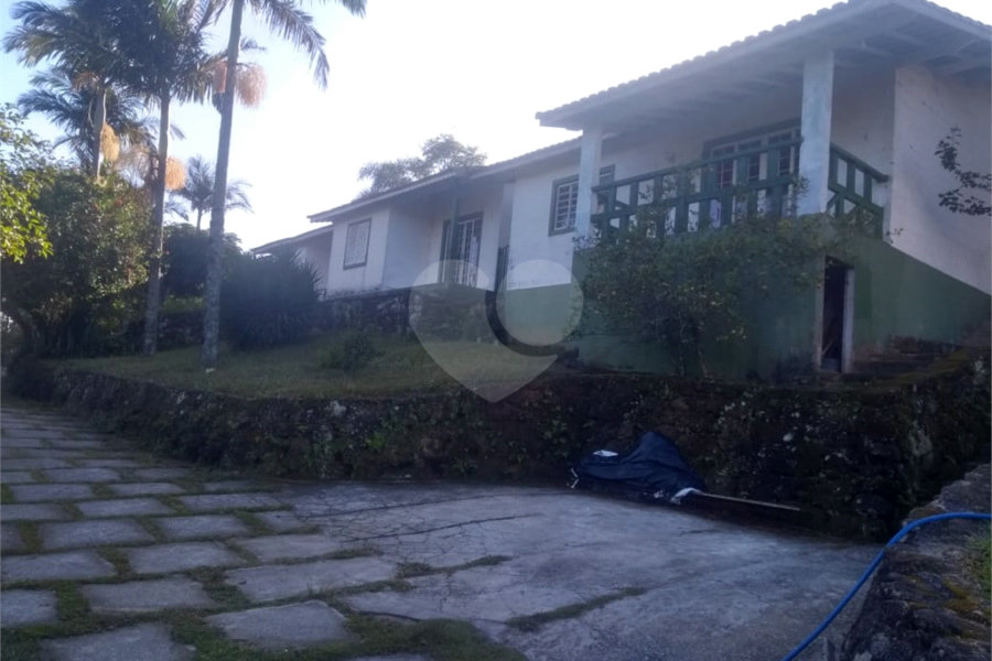 Chácara à venda com 4 quartos em Mato Dentro, Mairiporã, SP