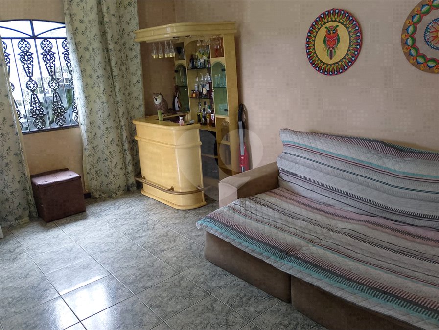 Casa à venda com 3 quartos, sendo 1 suíte, em Campo Grande, Rio de Janeiro, RJ