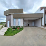 Casa à venda com 3 quartos, sendo 1 suíte,  no condomínio Villagio Milano, Sorocaba - SP
