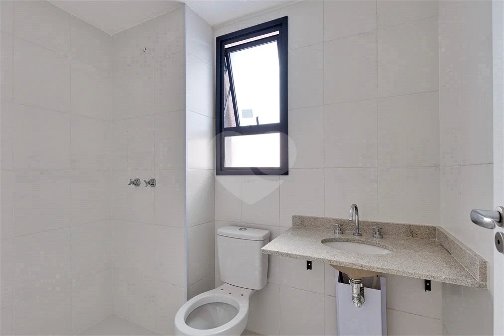 Apartamento com 2 quartos á venda no Alto da Boa Vista, São Paulo - SP