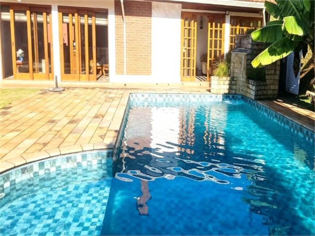 Casa à venda com 3 quartos, sendo 2 suítes,  em Mantiqueira, Mairiporã, SP