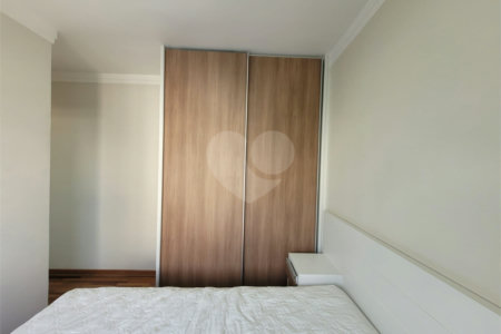 Apartamento para alugar com 2 quartos, sendo 1 suíte, em Vila Anastácio, São Paulo, SP