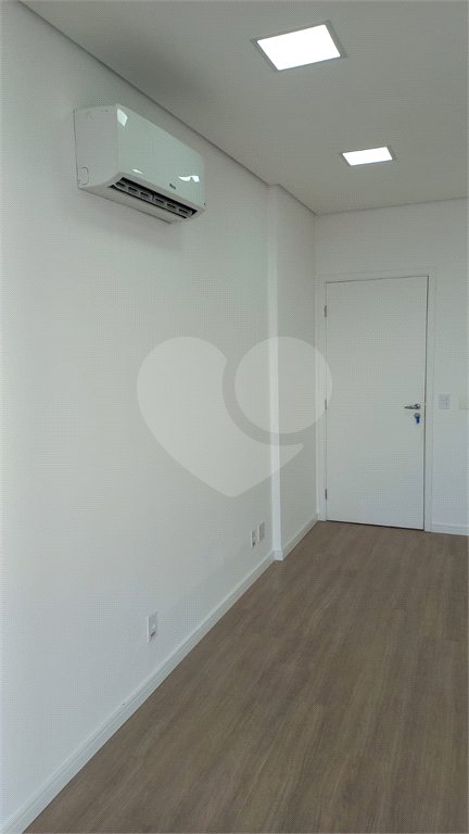 Sala à venda em Baeta Neves, São Bernardo do Campo, SP
