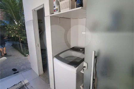Casa à venda com 3 quartos, sendo 1 suíte, em Campo Grande, Rio de Janeiro, RJ