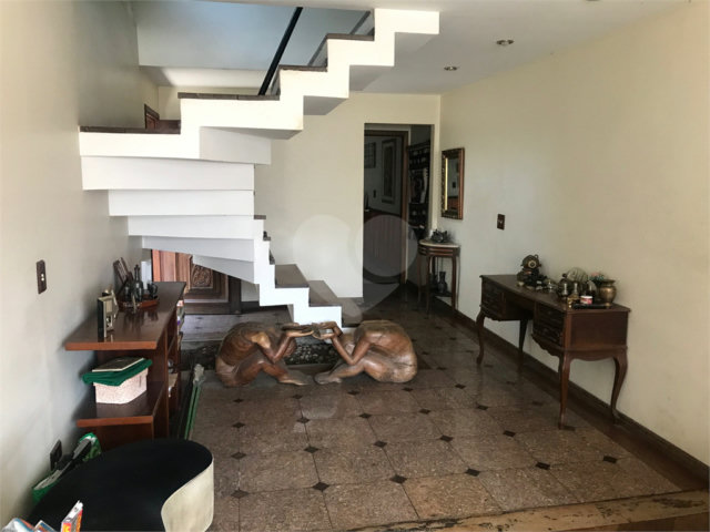 Sobrado à venda com 3 quartos, sendo 1 suíte,  em Jardim São Paulo(zona Norte), São Paulo, SP