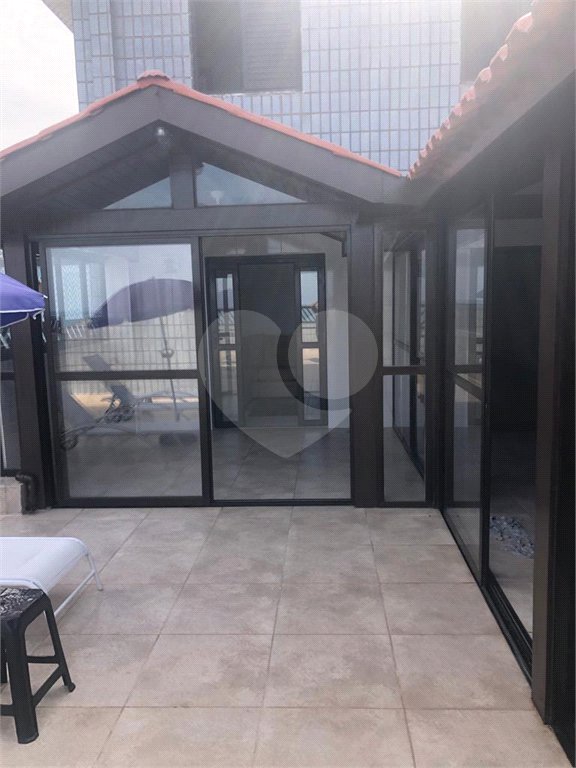 Duplex à venda com 5 quartos, sendo 4 suítes, em Aviação, Praia Grande, SP