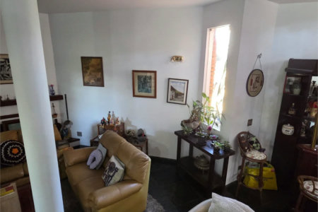 Casa à venda com 4 quartos, sendo 2 suítes, em Cidade São Francisco, São Paulo, SP